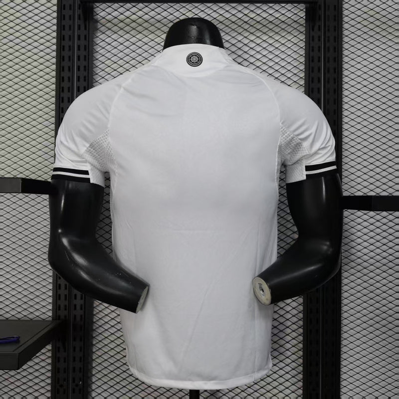 CAMISA VERSÃO JOGADOR DO LIVERPOOL 25/26 BRANCO